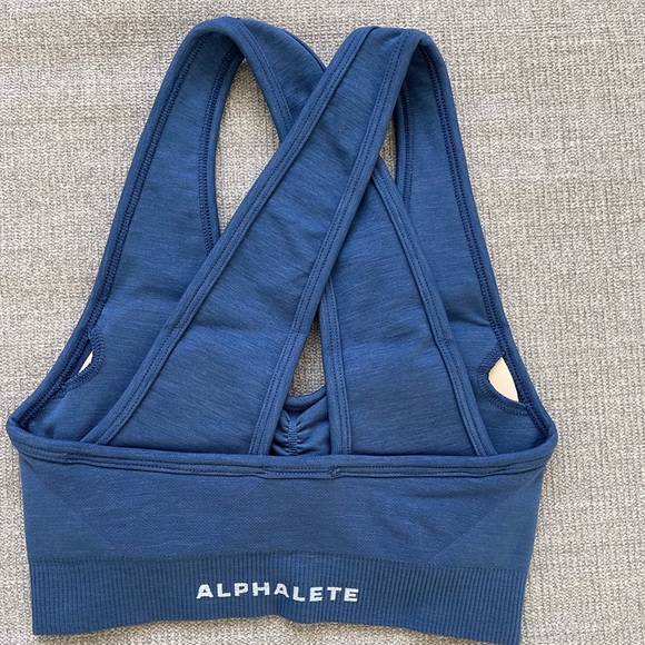 Alphalete amplify Sports Bra XXS Oceana - Picture 2 of 3